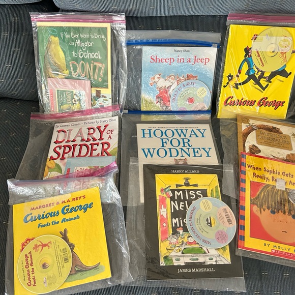 Children's Book Set with CD’s. Most brand new - Picture 3 of 4